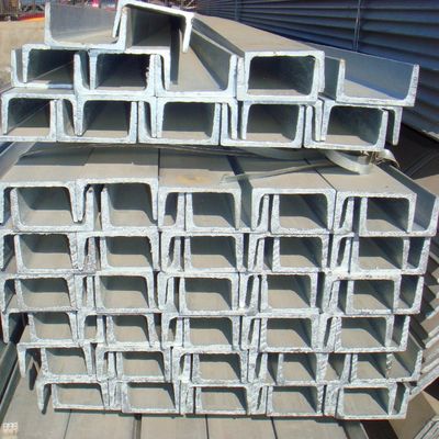 Canali metallici in acciaio al carbonio U Channel Q235B Q345b laminati a caldo 3 pollici