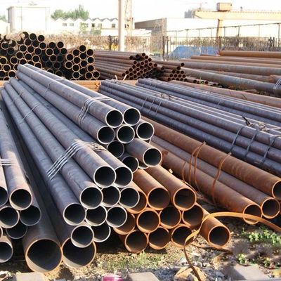 Tubo di acciaio al carbonio senza cucitura Q235/Q355 S235/S355 Ss400 Verniciatura nera galvanizzata parete 1,65 mm A 25 mm